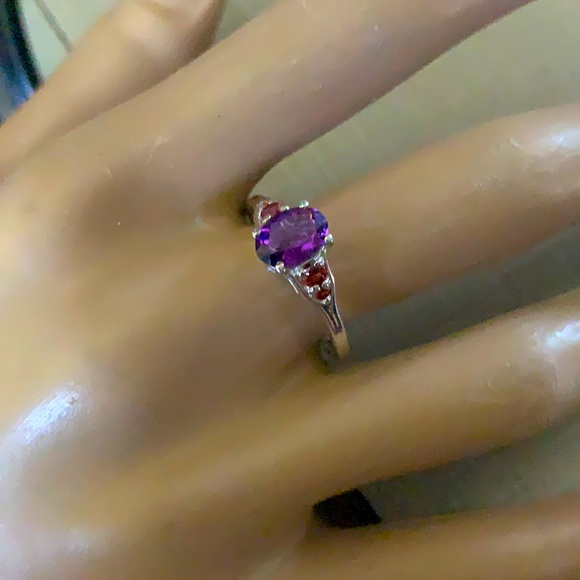Made USA Delicate Beauty SS925 amethyst garnetRing - Picture 5 of 16